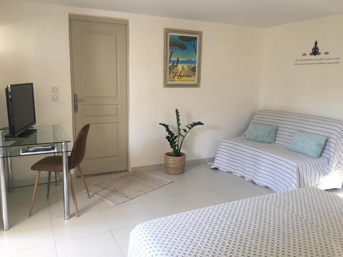 Belgentier Appartement Dans La Colline מראה חיצוני תמונה
