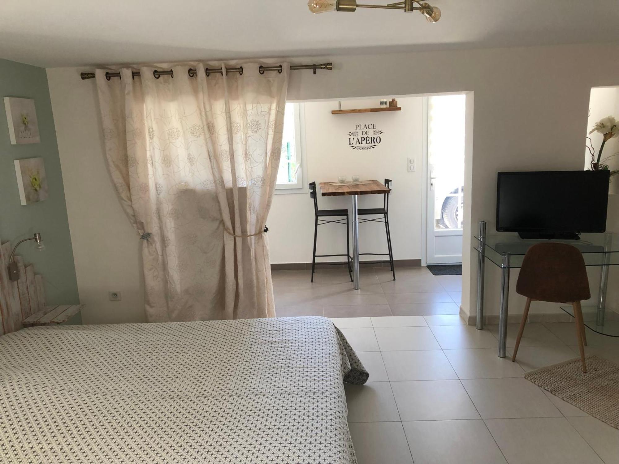 Belgentier Appartement Dans La Colline מראה חיצוני תמונה