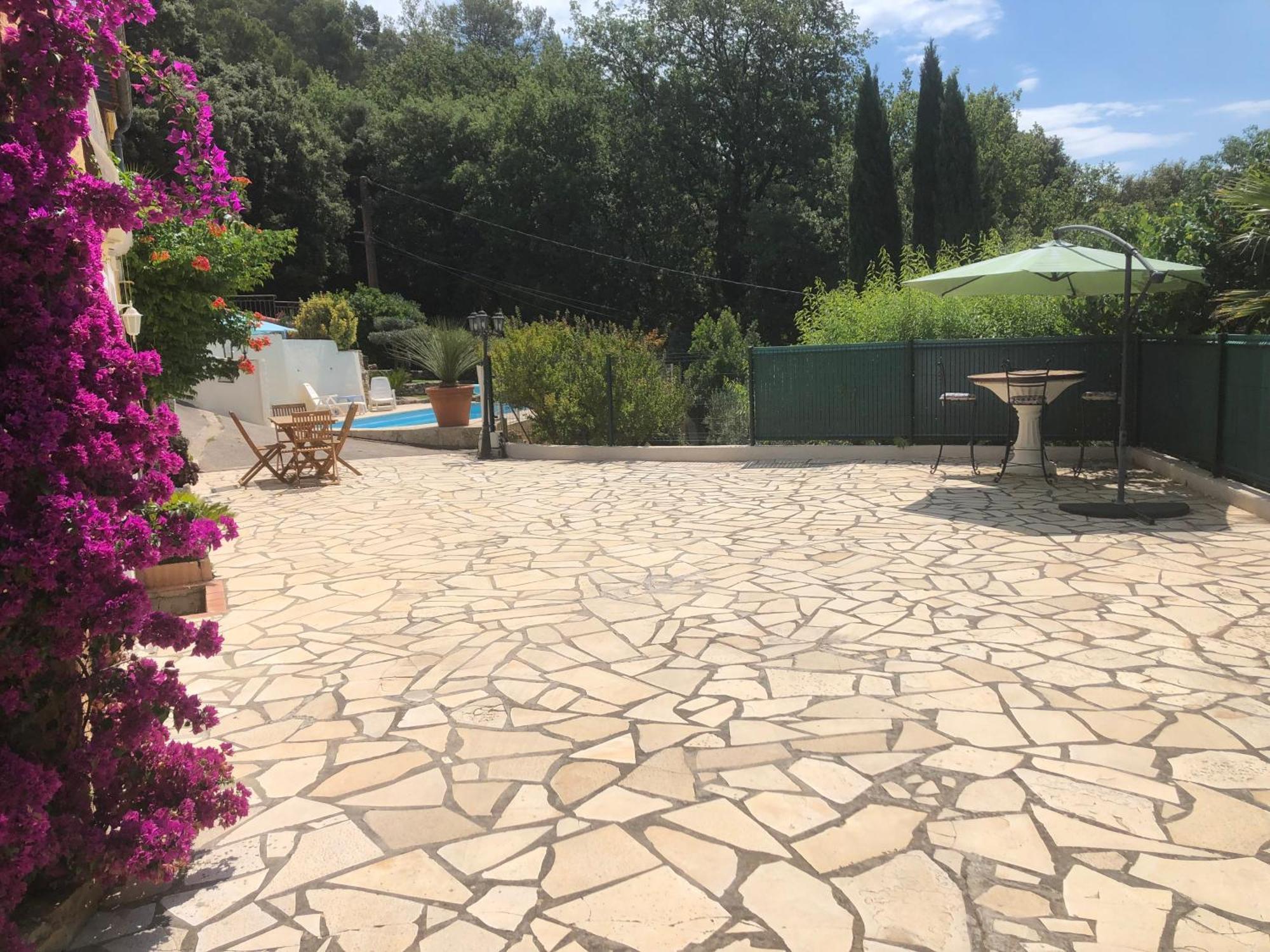 Belgentier Appartement Dans La Colline מראה חיצוני תמונה
